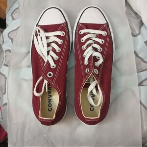 Converse Low Top Sneakers - Maroon and White